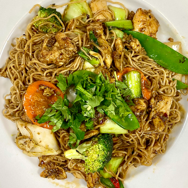 [M3] Chow Mein - Stir Fried Egg Noodles [ MI XAO ].