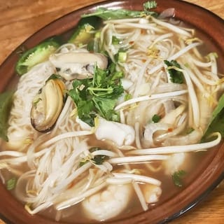 [P3] Seafood Deluxe Pho [ PHO HAI SAN ]